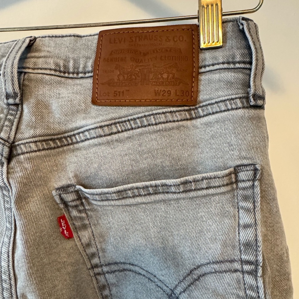 Grey Levi’s jeans in a good condition